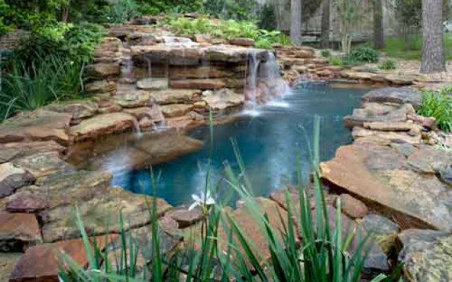 Hill Landscaping