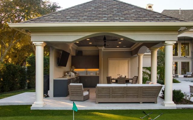 Invest in a Courtyard Design that Increases your Home Value
