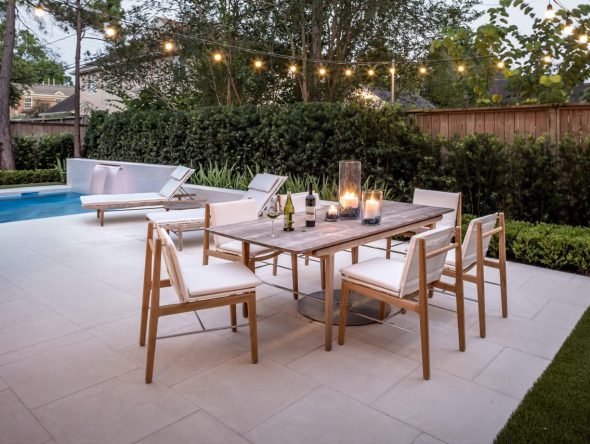 chic-modern-swimming-pool-and-garden-01