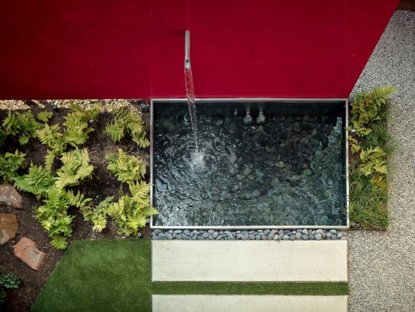 ferrari-water-fountain-09