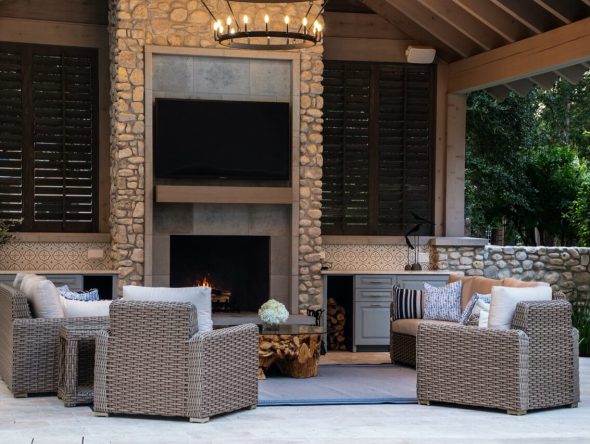 memorial-stone-pool-house-06