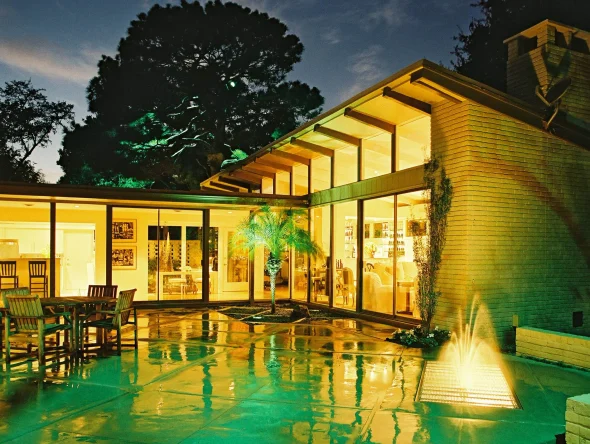 mid-century-modern-landscaping-thumb