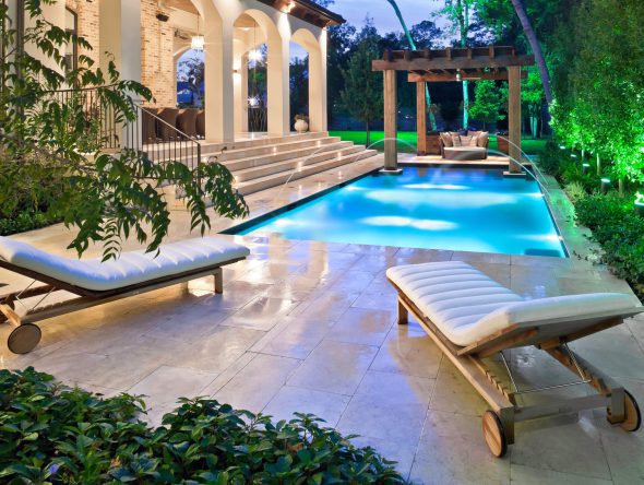 swimming-pool-and-landscape-design-bellaire-thumb