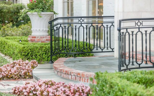 Formal Landscape Plants