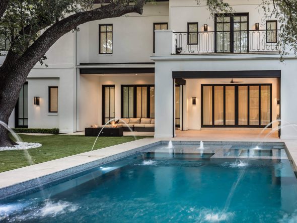 west-university-pool-and-garden-thumb